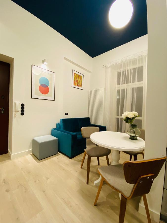 1 Syp, Kawa Vertuo, Kosmetyki Ada, 3 Min Metro Wilenska, By Visitwarsaw Apartments エクステリア 写真