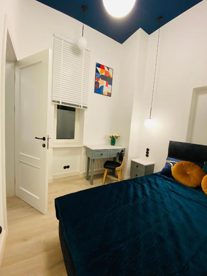1 Syp, Kawa Vertuo, Kosmetyki Ada, 3 Min Metro Wilenska, By Visitwarsaw Apartments エクステリア 写真